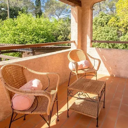 105m² Piscine Proche Golf Saint-Raphael (Var)